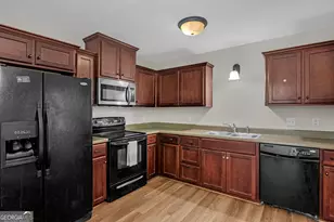 223 Guyett Ave, Hinesville, GA 31313 - Photo 7