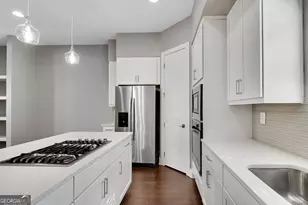 743 Taylor Ct, Atlanta, GA 30324 - Photo 11