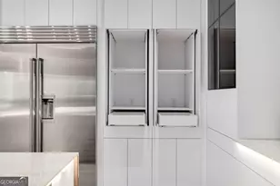 1000 Clementstone Dr, Atlanta, GA 30342 - Photo 15