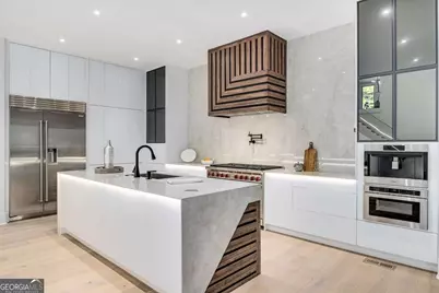 1000 Clementstone Drive, Atlanta, GA 30342 - Photo 5