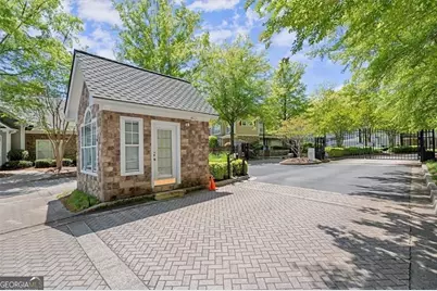 222 Edinburgh Court, Alpharetta, GA 30004 - Photo 3