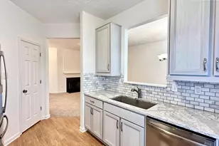 6243 Shoreview Cir, Flowery Branch, GA 30542 - Photo 13