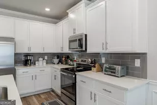 5545 Rockfern Dr, Lilburn, GA 30047 - Photo 13