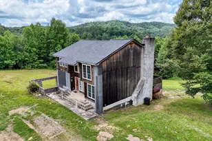 89 Simmons Rdg, Mineral Bluff, GA 30559 - Photo 11