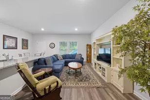 271 Oakwood Dr, Milledgeville, GA 31061 - Photo 3