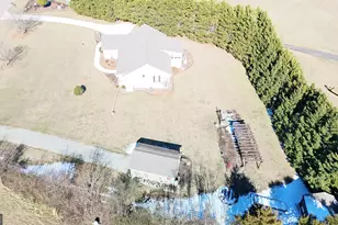 733 Woodland Way, Dewy Rose, GA 30634 - Photo 13