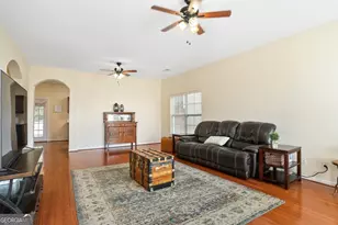 10 Chapel Lake N, Savannah, GA 31419 - Photo 7