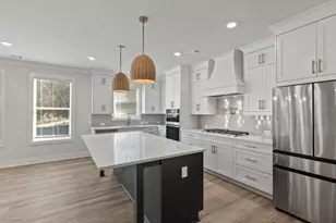2410 Reserve Manor Ct, Lawrenceville, GA 30043 - Photo 17