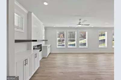 2410 Reserve Manor Court, Lawrenceville, GA 30043 - Photo 7