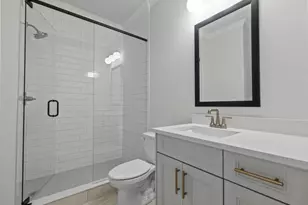 2410 Reserve Manor Ct, Lawrenceville, GA 30043 - Photo 5