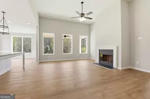 1133 Birchwood Dr, Griffin, GA 30224 - Photo 11