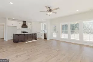 105 Parker Ln, Centerville, GA 31028 - Photo 13