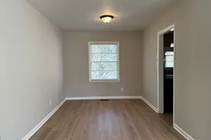 10747 Thrasher Rd, Jonesboro, GA 30238 - Photo 3