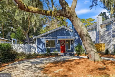 204 Pine Street, Saint Simons, GA 31522 - Photo 5