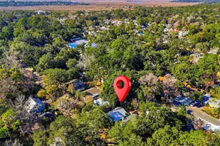 204 Pine St, Saint Simons, GA 31522 - Photo 45