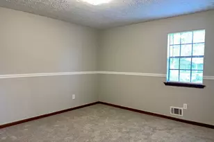 977 Leeward Ln, Jonesboro, GA 30238 - Photo 9