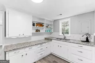 135 Forest Ave, Bonaire, GA 31005 - Photo 7