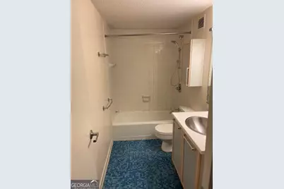 2479 Peachtree Road NE #1103, Atlanta, GA 30305 - Photo 17