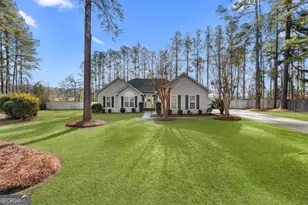 2542 Westover Dr, Statesboro, GA 30458 - Photo 1