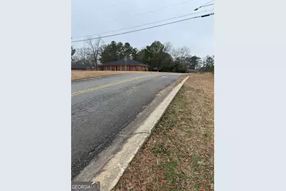 1820 North Ridge Drive NE #UNIT A, Milledgeville, GA 31061 - Photo 3