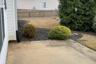 96 High Pt N Dr, Newnan, GA 30265 - Photo 19