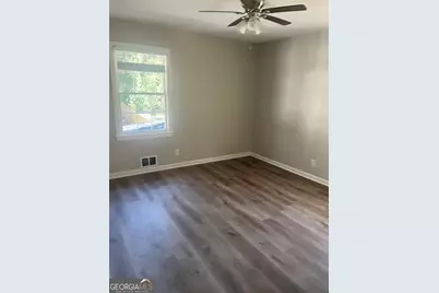 1262 Lorenzo Drive SW, Atlanta, GA 30310 - Photo 5