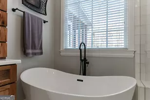 1201 Dove Creek Cir, Winder, GA 30680 - Photo 35