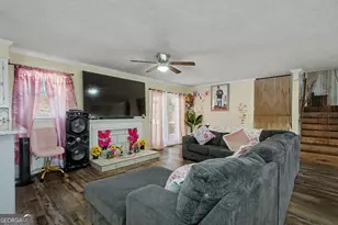 301 Briarwood Dr, Calhoun, GA 30701 - Photo 9