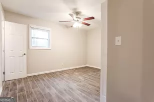 8621 Chestnut Ln, Lithia Springs, GA 30122 - Photo 11