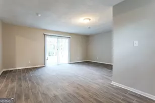 8621 Chestnut Ln, Lithia Springs, GA 30122 - Photo 9