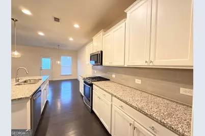 302 Lovell Avenue, Peachtree City, GA 30269 - Photo 11