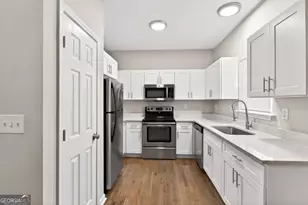 2435 Bellview Ave NW, Atlanta, GA 30318 - Photo 25