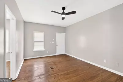 2435 Bellview Avenue NW, Atlanta, GA 30318 - Photo 9
