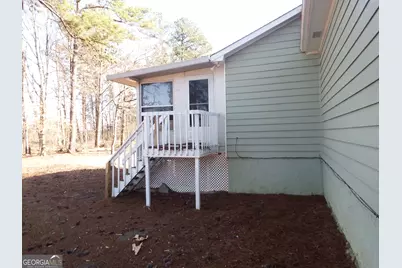 2780 Highpoint Road, Snellville, GA 30078 - Photo 11