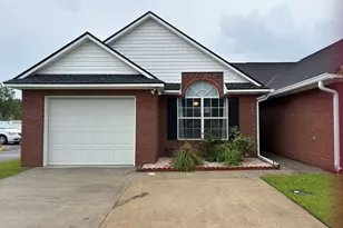 136 Town Park Dr, Rincon, GA 31326 - Photo 1