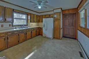 302 Lloyd Dr, Anderson, SC 29621 - Photo 15