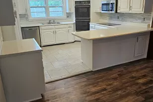 119 E Wacona Dr, Waycross, GA 31501 - Photo 9