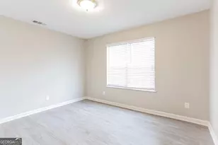 4258 Ward Bluff Dr, Ellenwood, GA 30294 - Photo 9