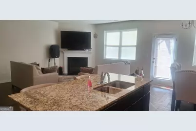 11909 Lovejoy Crossing Boulevard, Hampton, GA 30228 - Photo 3