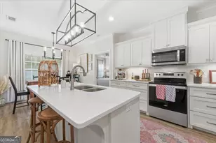 165 Silver Bluff Cir, Brunswick, GA 31523 - Photo 13