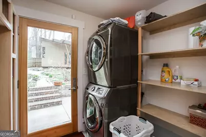 284 The Plaza, Athens, GA 30606 - Photo 9