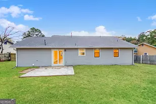 10376 Surf Ct, Jonesboro, GA 30238 - Photo 15