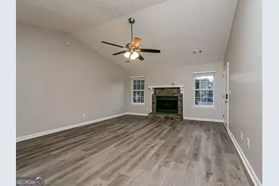 10376 Surf Court, Jonesboro, GA 30238 - Photo 3