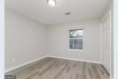 10376 Surf Court, Jonesboro, GA 30238 - Photo 13