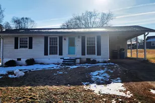 192 Nunn St, Commerce, GA 30529 - Photo 1