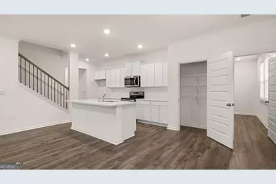 560 Silver Moon Drive, Loganville, GA 30052 - Photo 11