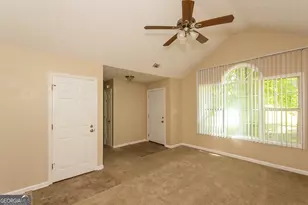 40 Richmond Pl, Newnan, GA 30265 - Photo 3