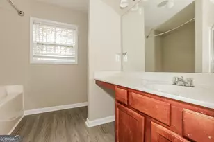 5664 Wakehurst Dr, Atlanta, GA 30349 - Photo 9