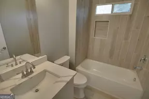 987 Harwell St NW, Atlanta, GA 30314 - Photo 13