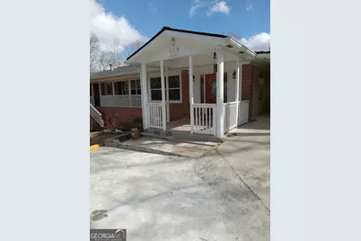 148 W James Circle, Hampton, GA 30228 - Photo 1